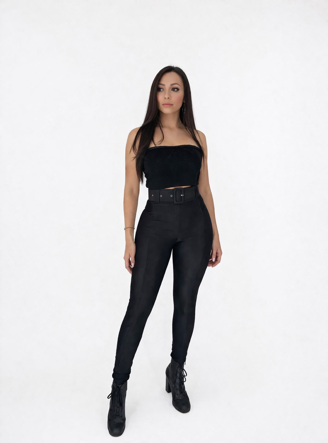 Calça Feminina em Malha Premium com Cinto